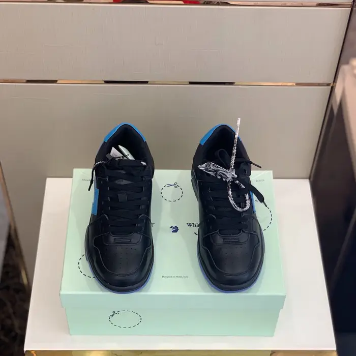 OFF WHITETM C/O VIRGIL ABLOH OUT OF OFFICE LOW-TOP LEATHER SNEAKERS "OOO"