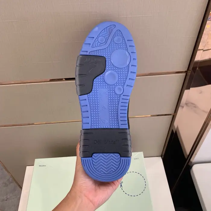 OFF WHITETM C/O VIRGIL ABLOH OUT OF OFFICE LOW-TOP LEATHER SNEAKERS "OOO"