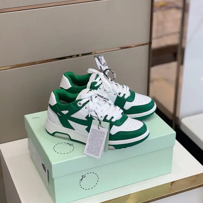 OFF WHITETM C/O VIRGIL ABLOH OUT OF OFFICE LOW-TOP LEATHER SNEAKERS "OOO"