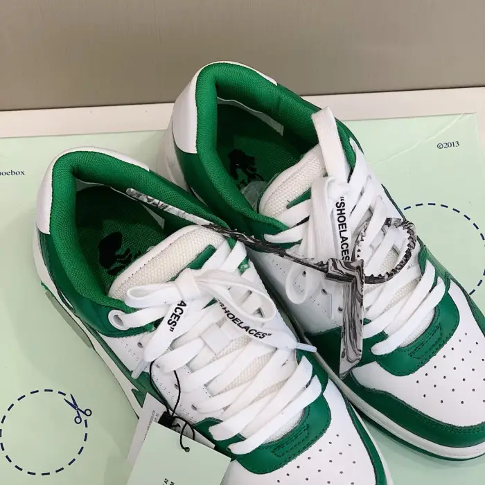 OFF WHITETM C/O VIRGIL ABLOH OUT OF OFFICE LOW-TOP LEATHER SNEAKERS "OOO"