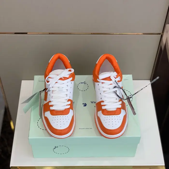 OFF WHITETM C/O VIRGIL ABLOH OUT OF OFFICE LOW-TOP LEATHER SNEAKERS "OOO"