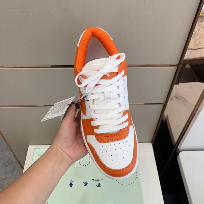 OFF WHITETM C/O VIRGIL ABLOH OUT OF OFFICE LOW-TOP LEATHER SNEAKERS "OOO"
