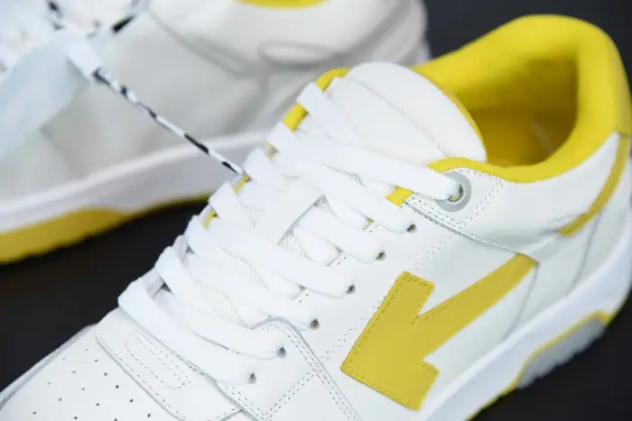 OFF WHITETM C/O VIRGIL ABLOH OUT OF OFFICE LOW-TOP LEATHER SNEAKERS "OOO"