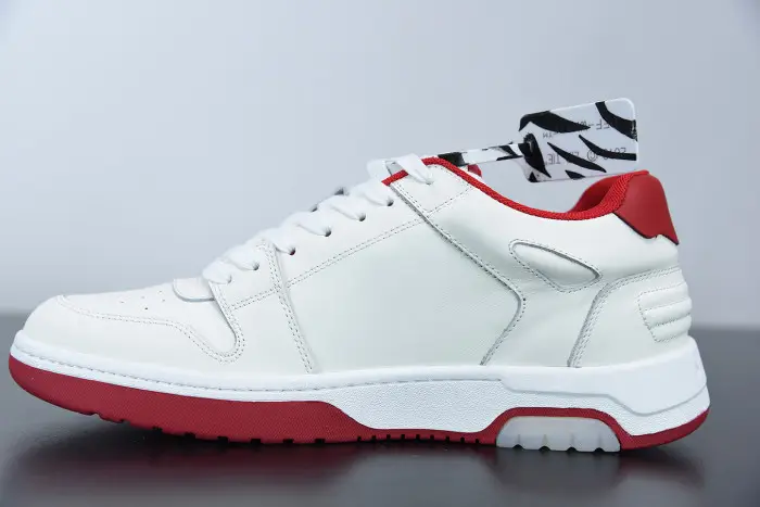 OFF WHITETM C/O VIRGIL ABLOH OUT OF OFFICE LOW-TOP LEATHER SNEAKERS "OOO"