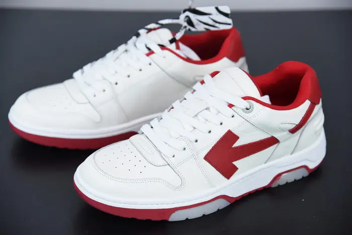 OFF WHITETM C/O VIRGIL ABLOH OUT OF OFFICE LOW-TOP LEATHER SNEAKERS "OOO"