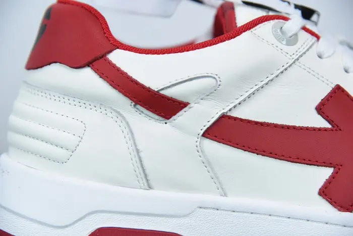OFF WHITETM C/O VIRGIL ABLOH OUT OF OFFICE LOW-TOP LEATHER SNEAKERS "OOO"