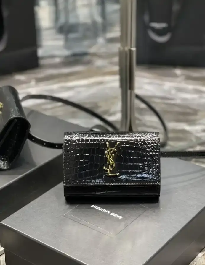 YSL Clutch Bags Outlet