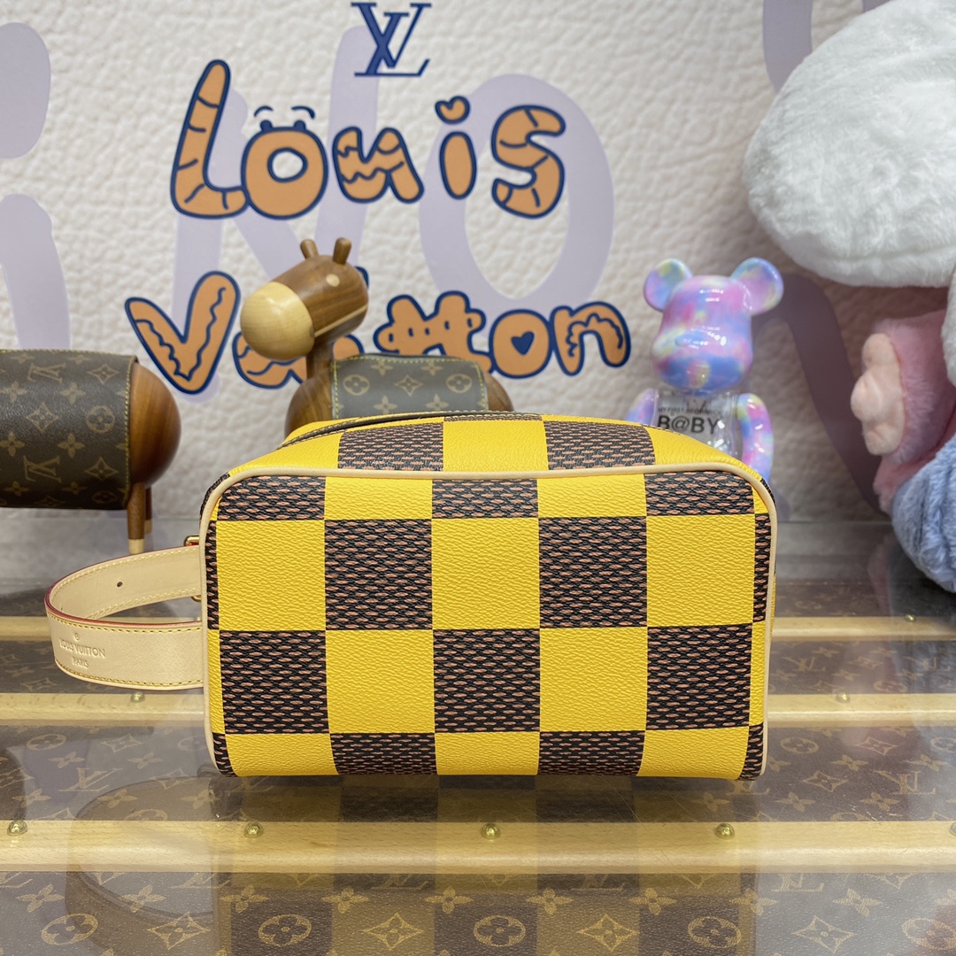 N40567 Locker Dopp Kit Yellow