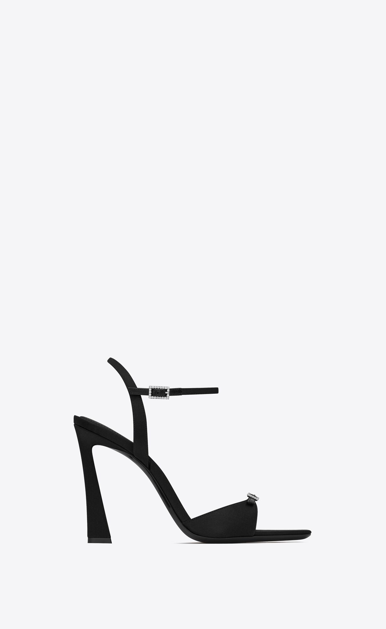 YSL Venue Sandals In Crepe Satin Black | 7680129-FU